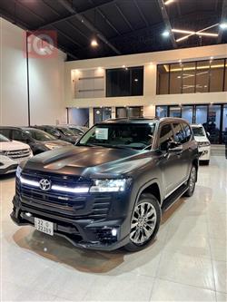 تويوتا لاندكروزر